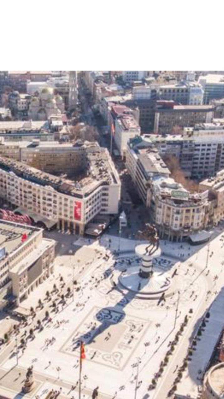 Arss Apartment Skopje Main Square Eksteriør billede